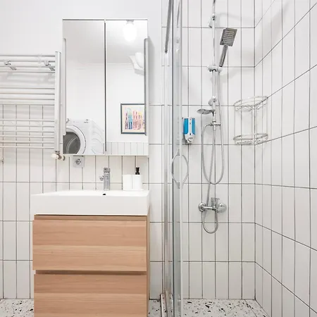 Beyond The Bosphorus #6 *