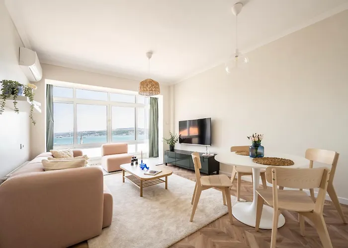 Beyond The Bosphorus #6 Appartement
