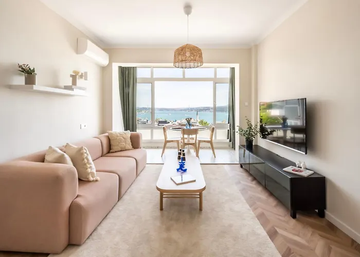 Beyond The Bosphorus #6 Appartement *